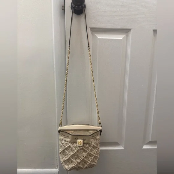 Tory Burch Bucket Bag - Picture 2 of 4